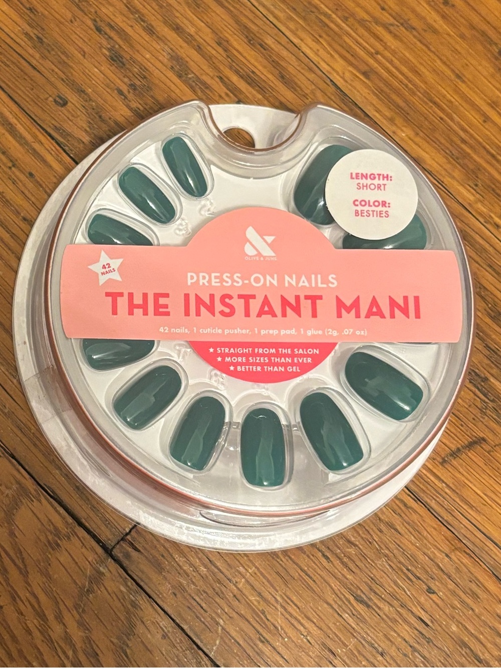 Olive & June Press On Nails - Instant Mani - Deep Green